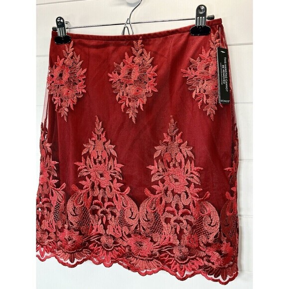Venus Embroidered Lace Red Mini Lined Skirt Romantic Goth Fairy Sz 8 - Picture 3 of 10